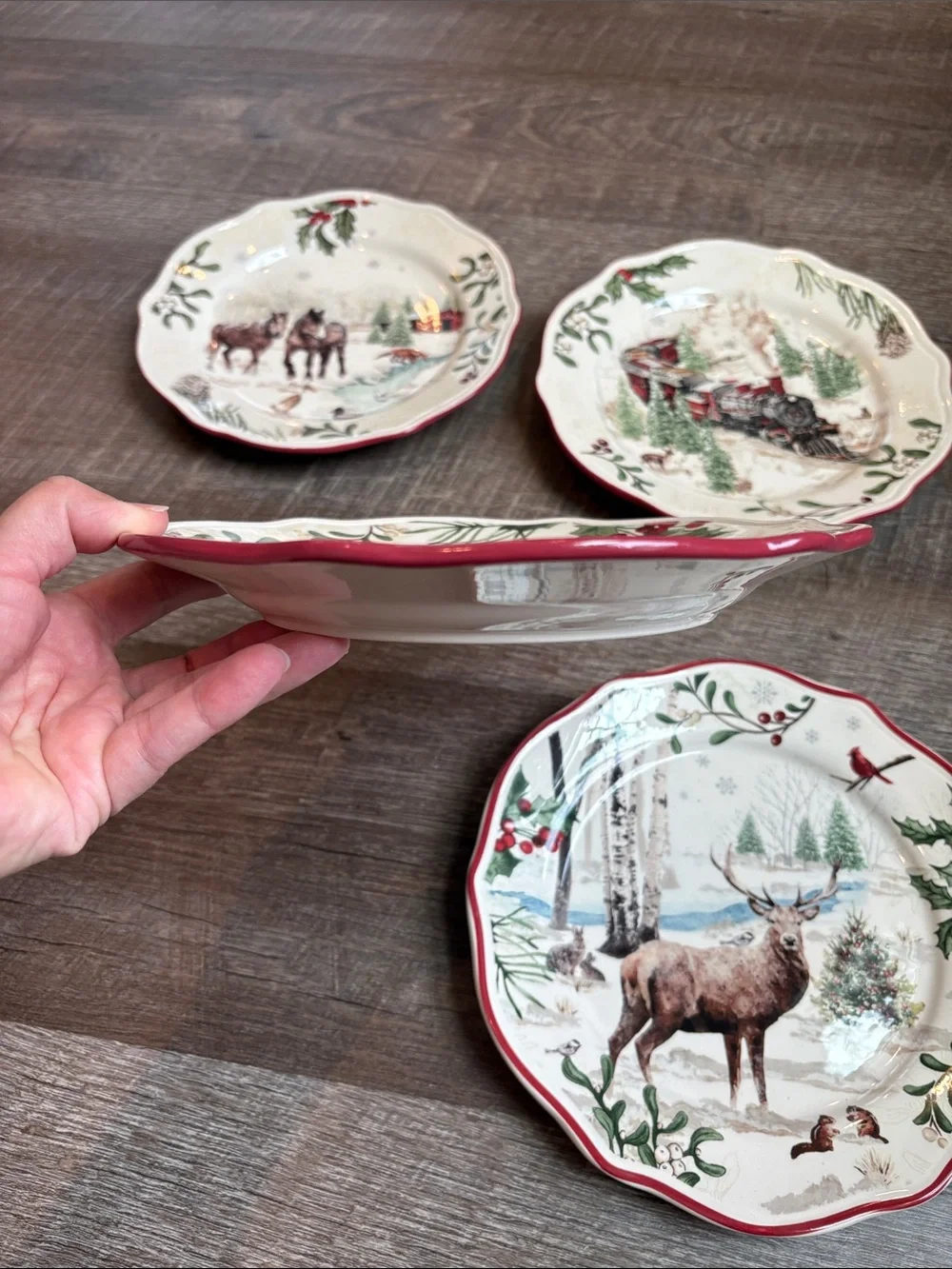 Better Homes & Gardens Christmas Heritage Tree Salad Plates Forest Set of 4